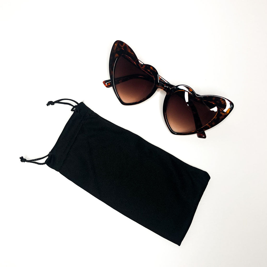 Tortoise Shell Heart Sunglasses – Retro Brown Y2K Eyewear | Worth A Million
