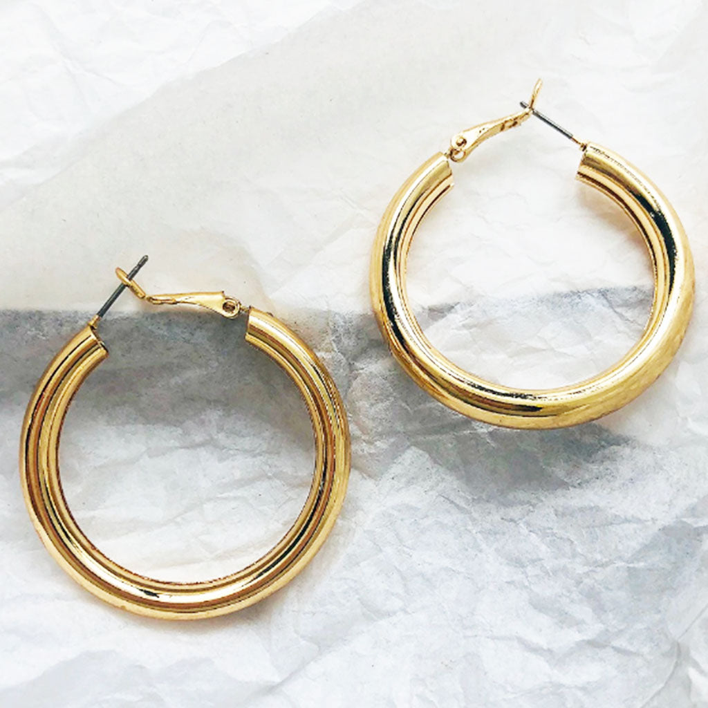 Medium Gold Hoop Earrings – Lightweight Timeless Everyday Jewellery | Worth A Million