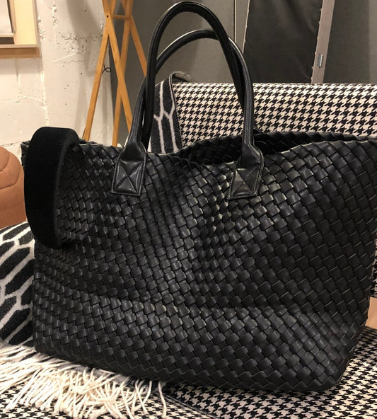 Nicola 2.0 Handwoven Vegan Leather Tote Bag – Black