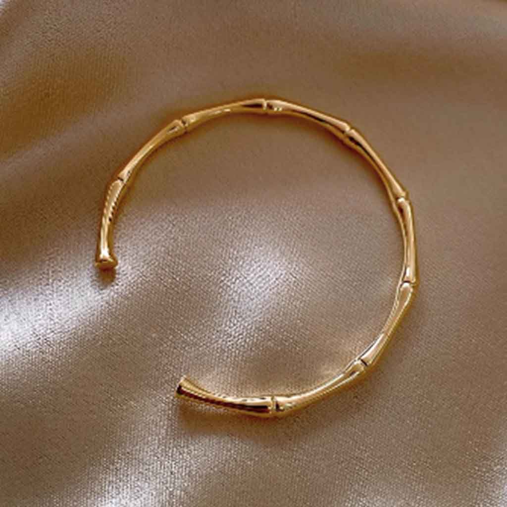 Thin Bamboo Bangle in gold