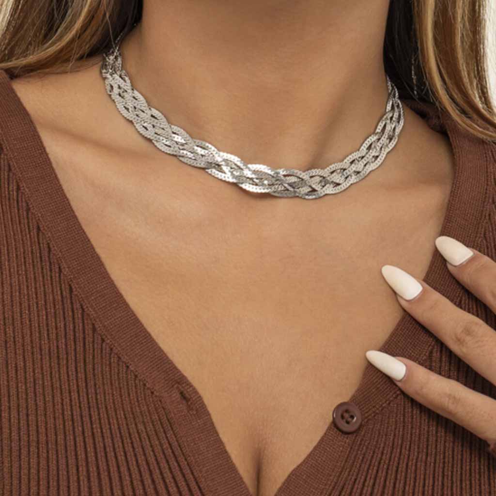 Thick Snake Twist Chain Necklace in silver