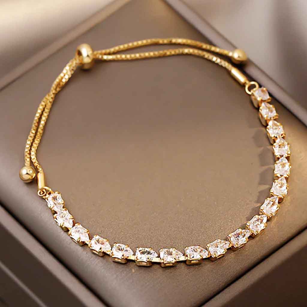 Crystal Teardrop Drawstring Bracelet in gold