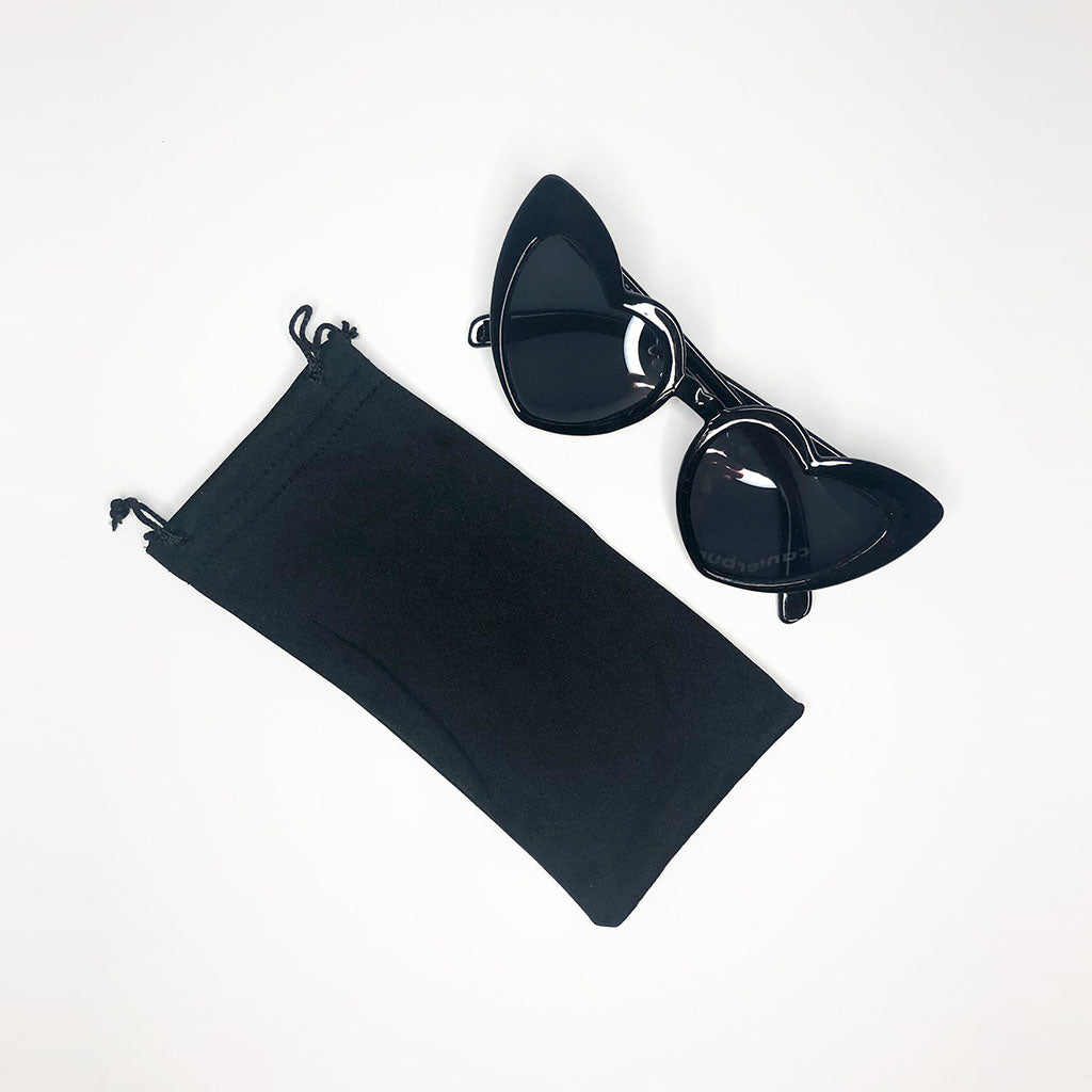 Heart Shaped Sunglasses in black