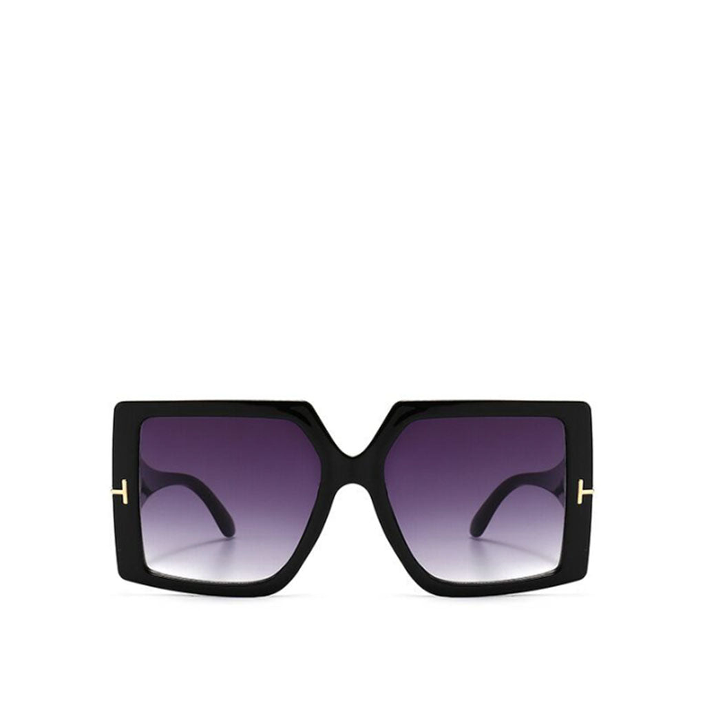 Statement Square Sunglasses in black